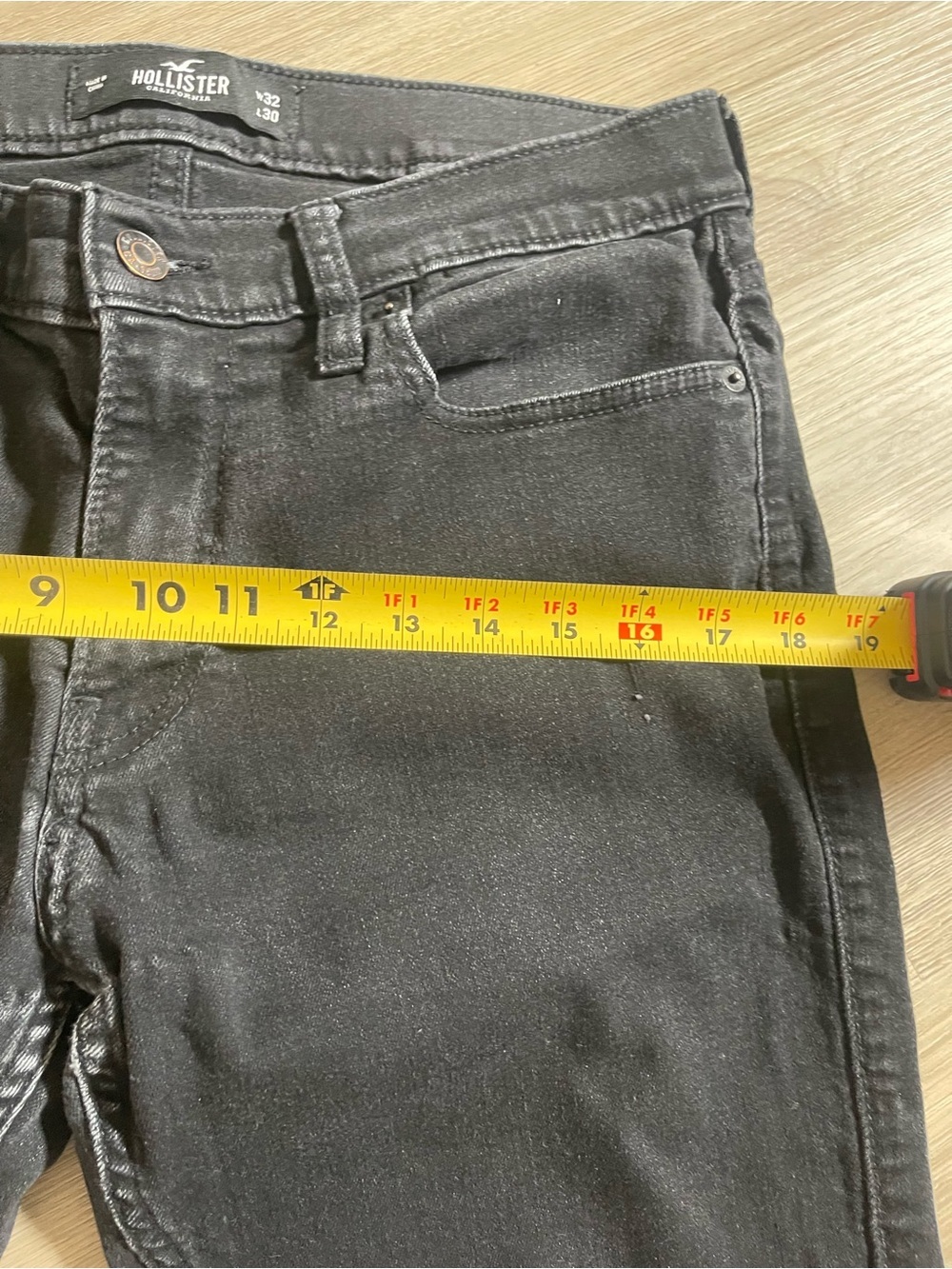Hollister Men's Black Skinny Jeans - Size 32x30 - Picture 5 of 6